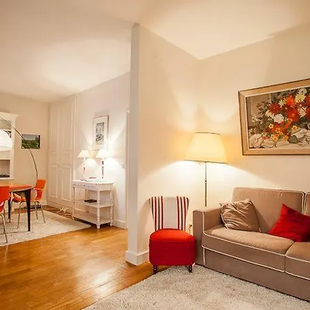 Apartment Jardin Du Luxembourg Paris